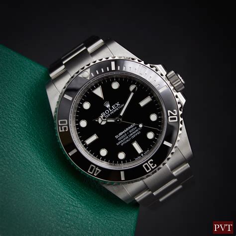 Rolex Submariner (No Date) 124060 – 2022 – Box and Card